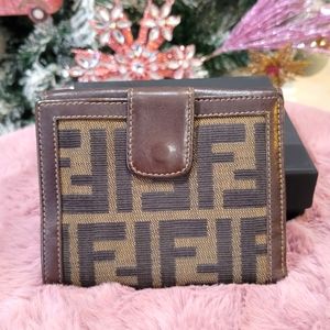 Fendi short wallet